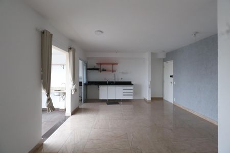Apartamento para alugar com 75m², 2 quartos e 2 vagas Apartamento para alugar com 75m², 2 quartos e 2 vagasSala