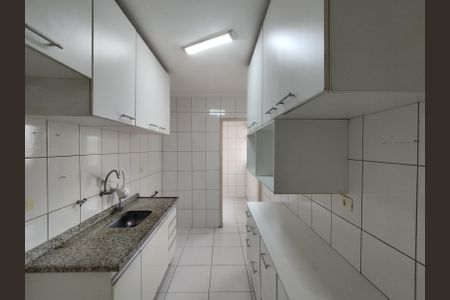 Apartamento para alugar com 144m², 2 quartos e sem vagaCozinha 