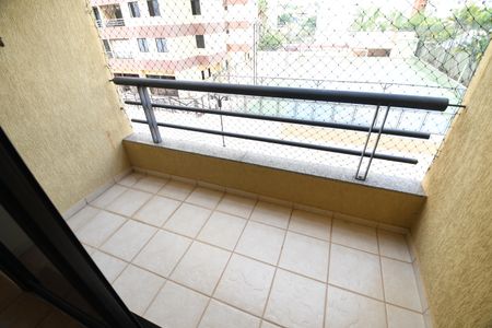 Sala - Sacada de apartamento para alugar com 3 quartos, 75m² em Chácara Primavera, Campinas