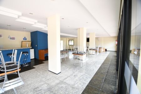 Apartamento para alugar com 75m², 3 quartos e 2 vagasÁrea comum - Salão de festas