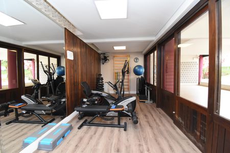 Apartamento para alugar com 170m², 3 quartos e 2 vagasÁrea comum - Academia
