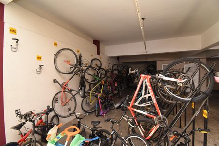 Apartamento para alugar com 170m², 3 quartos e 2 vagasÁrea comum - Bicicletário