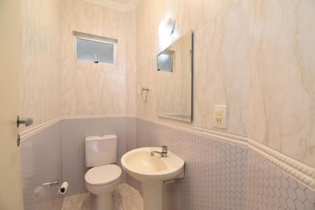 Apartamento para alugar com 170m², 3 quartos e 2 vagasLavabo