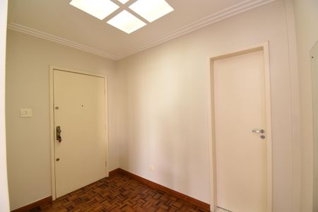Apartamento para alugar com 170m², 3 quartos e 2 vagasCorredor