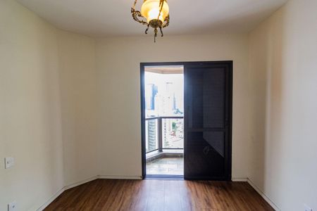 Apartamento à venda com 198m², 3 quartos e 3 vagas Apartamento à venda com 198m², 3 quartos e 3 vagasSuíte 1