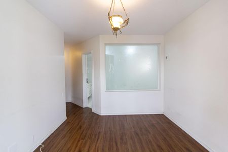 Apartamento à venda com 198m², 3 quartos e 3 vagas Apartamento à venda com 198m², 3 quartos e 3 vagasSuíte 1