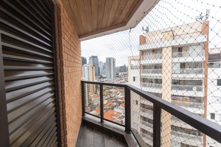 Apartamento à venda com 198m², 3 quartos e 3 vagas Apartamento à venda com 198m², 3 quartos e 3 vagasVaranda da Suíte 3