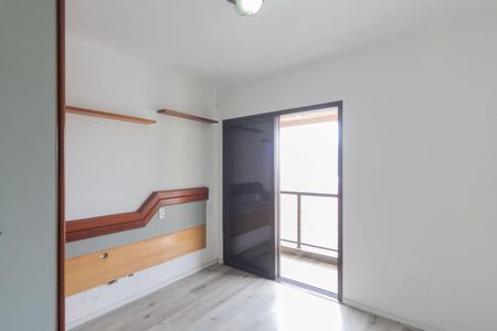 Apartamento à venda com 198m², 3 quartos e 3 vagas Apartamento à venda com 198m², 3 quartos e 3 vagasSuíte 2