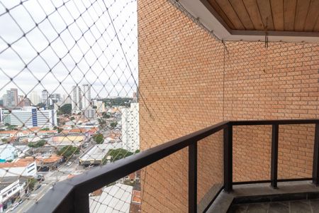 Apartamento à venda com 198m², 3 quartos e 3 vagas Apartamento à venda com 198m², 3 quartos e 3 vagasVaranda da Suíte 3