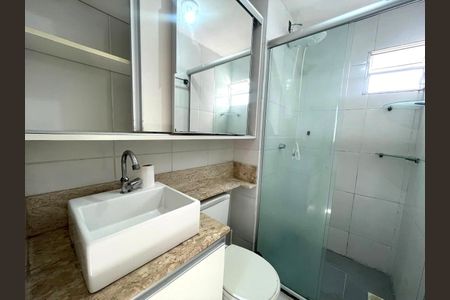 Apartamento à venda com 93m², 3 quartos e 1 vaga Apartamento à venda com 93m², 3 quartos e 1 vagaBanheiro social