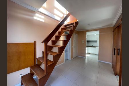 Apartamento à venda com 93m², 3 quartos e 1 vaga Apartamento à venda com 93m², 3 quartos e 1 vagaSala