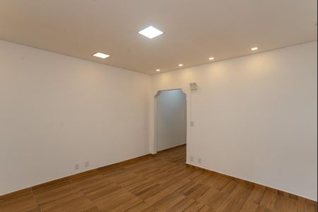 Casa à venda com 115m², 3 quartos e sem vagaSala