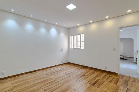 Casa para alugar com 3 quartos, 115m² em Bom Retiro, São Paulo