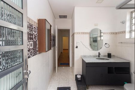 Casa à venda com 115m², 3 quartos e sem vagaBanheiro Social 1