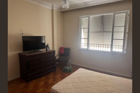 Apartamento para alugar com 189m², 3 quartos e sem vaga Apartamento para alugar com 189m², 3 quartos e sem vagaQuarto