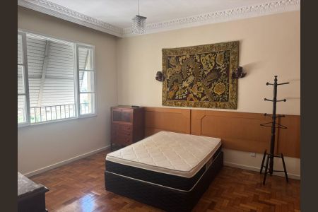 Apartamento para alugar com 189m², 3 quartos e sem vaga Apartamento para alugar com 189m², 3 quartos e sem vagaQuarto