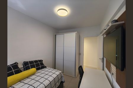 Apartamento à venda com 75m², 2 quartos e 1 vagaSuíte