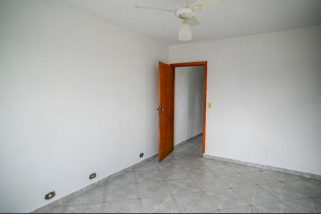 Casa à venda com 180m², 4 quartos e 2 vagas Casa à venda com 180m², 4 quartos e 2 vagasSuíte