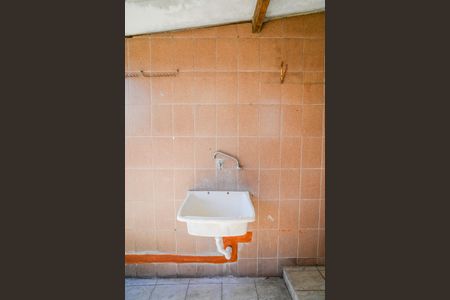 Casa à venda com 180m², 4 quartos e 2 vagas Casa à venda com 180m², 4 quartos e 2 vagasÁrea de Serviço