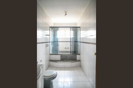 Casa à venda com 180m², 4 quartos e 2 vagas Casa à venda com 180m², 4 quartos e 2 vagasBanheiro da Suíte