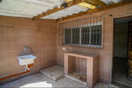 Casa à venda com 180m², 4 quartos e 2 vagas Casa à venda com 180m², 4 quartos e 2 vagasÁrea de Serviço