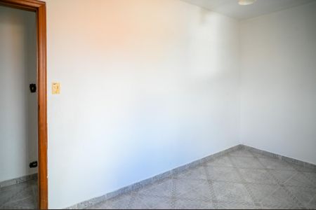 Casa à venda com 180m², 4 quartos e 2 vagas Casa à venda com 180m², 4 quartos e 2 vagasQuarto 2