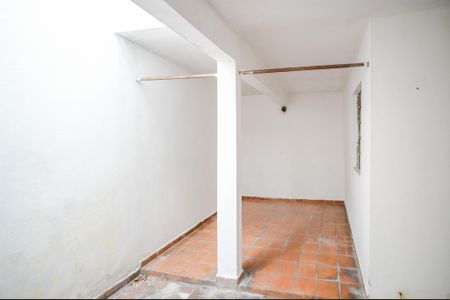 Casa à venda com 180m², 4 quartos e 2 vagas Casa à venda com 180m², 4 quartos e 2 vagasQuarto de Serviço