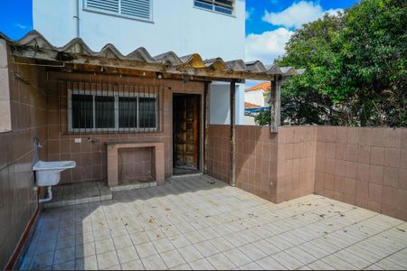 Casa à venda com 180m², 4 quartos e 2 vagas Casa à venda com 180m², 4 quartos e 2 vagasÁrea de Serviço