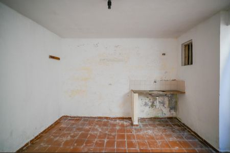 Casa à venda com 180m², 4 quartos e 2 vagas Casa à venda com 180m², 4 quartos e 2 vagasQuarto de Serviço