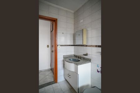 Casa à venda com 180m², 4 quartos e 2 vagas Casa à venda com 180m², 4 quartos e 2 vagasBanheiro da Suíte