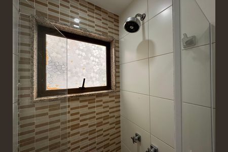 Apartamento para alugar com 125m², 4 quartos e 2 vagas Apartamento para alugar com 125m², 4 quartos e 2 vagasBanheiro da Suíte
