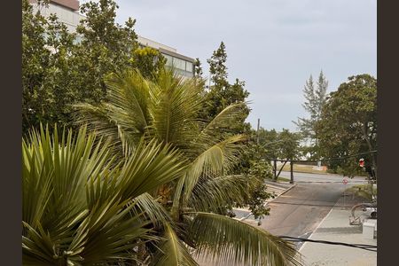 Apartamento para alugar com 125m², 4 quartos e 2 vagas Apartamento para alugar com 125m², 4 quartos e 2 vagasVaranda