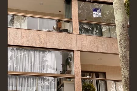 Apartamento para alugar com 125m², 4 quartos e 2 vagas Apartamento para alugar com 125m², 4 quartos e 2 vagasPlaquinha Quinto Andar