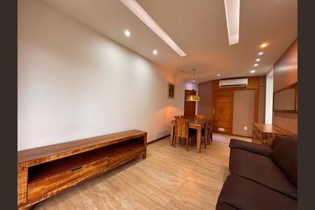 Sala de apartamento para alugar com 4 quartos, 125m² em Recreio dos Bandeirantes, Rio de Janeiro