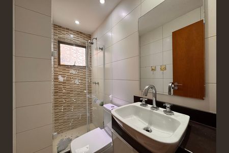 Apartamento para alugar com 125m², 4 quartos e 2 vagas Apartamento para alugar com 125m², 4 quartos e 2 vagasBanheiro da Suíte