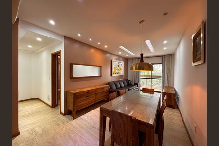 Sala de apartamento para alugar com 4 quartos, 125m² em Recreio dos Bandeirantes, Rio de Janeiro