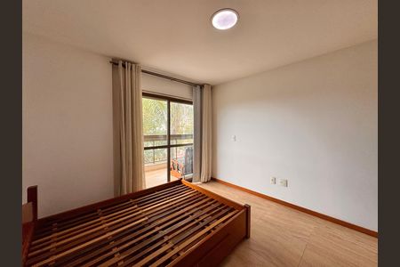 Apartamento para alugar com 125m², 4 quartos e 2 vagas Apartamento para alugar com 125m², 4 quartos e 2 vagasSuíte