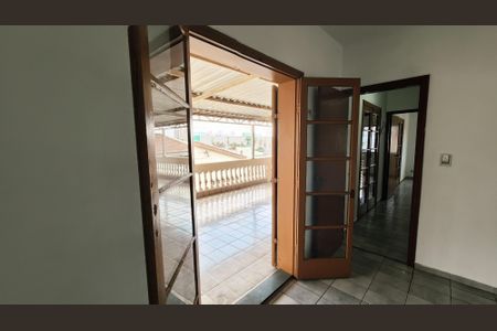 Casa à venda com 128m², 2 quartos e 2 vagas Casa à venda com 128m², 2 quartos e 2 vagasQuarto 2