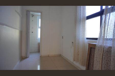 Apartamento para alugar com 145m², 4 quartos e 1 vagaQuarto 4 de serviço 