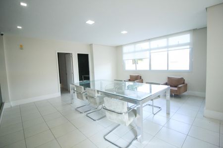 Apartamento para alugar com 124m², 3 quartos e 2 vagas Apartamento para alugar com 124m², 3 quartos e 2 vagasÁrea comum