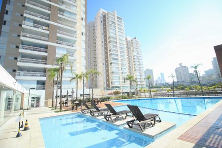 Apartamento para alugar com 124m², 3 quartos e 2 vagas Apartamento para alugar com 124m², 3 quartos e 2 vagasÁrea comum