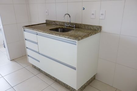 Cozinha de apartamento para alugar com 3 quartos, 72m² em Km 18, Osasco
