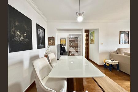 Apartamento para alugar com 80m², 3 quartos e 1 vagaSala