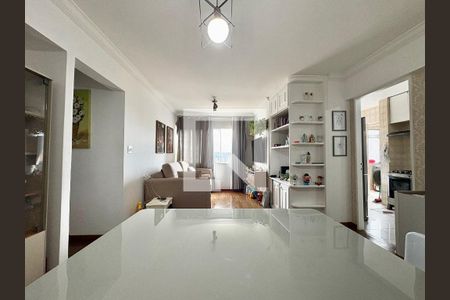 Apartamento para alugar com 80m², 3 quartos e 1 vagaSala