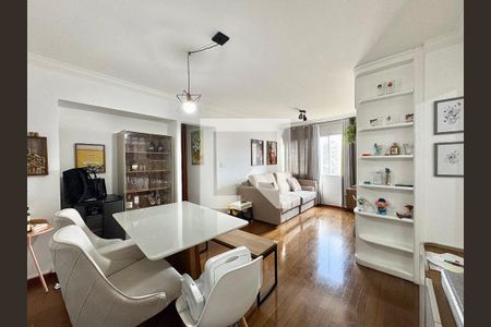 Apartamento para alugar com 80m², 3 quartos e 1 vagaSala