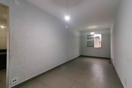 Sala de apartamento à venda com 2 quartos, 56m² em Conjunto Habitacional Padre José de Anchieta, São Paulo
