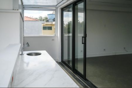 Casa para alugar com 261m², 3 quartos e 2 vagasCozinha