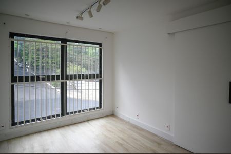 Casa para alugar com 261m², 3 quartos e 2 vagasQuarto 1