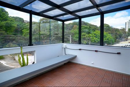 Casa para alugar com 261m², 3 quartos e 2 vagasVaranda Quarto 2