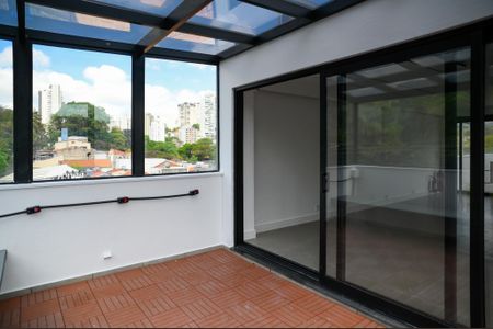 Casa para alugar com 261m², 3 quartos e 2 vagasVaranda Quarto 2
